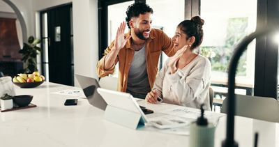 10 Budget Tweaks That Feel Effortless but Save Thousands