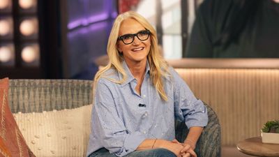 Mel Robbins' easy tip for falling asleep faster is so simple – all you need is a pen and paper