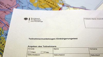 Fact check: Is Germany really turbo-charging its naturalisation process?