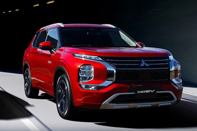 Mitsubishi returns to the UK to take on Chinese car makers