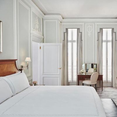 I've uncovered the bedding iconic 5-star hotel Claridge's uses – this is how to recreate the luxury feel for just £55
