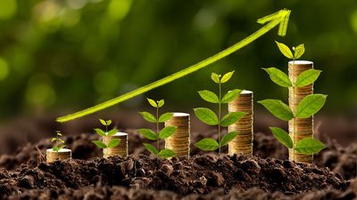 I'm a Financial Planner: To Beat Inflation and Build Wealth, This Is the Strategy You Need