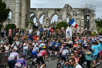 Prague throws its hat in the ring for 2029 Tour de France Grand Départ