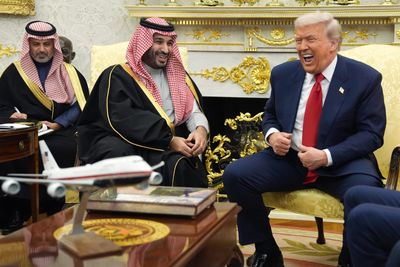 The same day as his Epstein humiliation in the House, Trump rages at media's questions while sitting next to Saudi crown prince