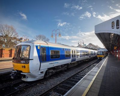 Launch of East West Rail services to be delayed in row over guards on trains