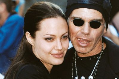 Billy Bob Thornton says he and Angelina Jolie never wore blood vial necklaces