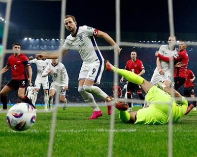 How many teams have qualified for the World Cup with a perfect record?