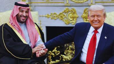 Donald Trump practically kisses the Saudi Crown Prince’s feet while shrugging off Khashoggi’s murder. Calls the journalist ‘extremely controversial’