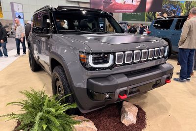 Jeep just revealed the all-electric Recon off-roader