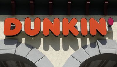 Dunkin’ customers outraged after anonymous Facebook user leaks display showing tariff shrinkflation costing you less coffee in your cup