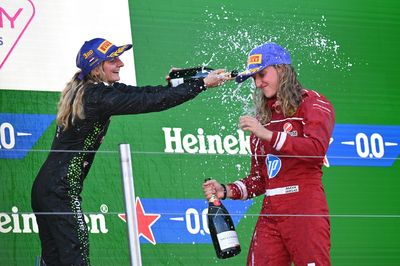 F1 Academy championship leader Doriane Pin sends warning to rivals ahead of season finale