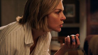 What is the release date for Pluribus episode 4 on Apple TV?