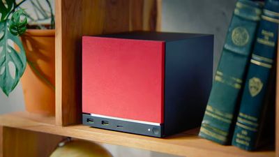 Steam Machine is "Microsoft's worst nightmare" according to analysts, and one day Xbox games might be more beneficial to Valve than their own publisher: "Xbox console sales have really struggled"