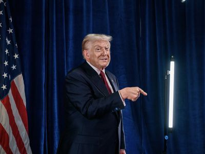 Anti-Immigrant Donald Trump Calls for Migrants to Work in the US to Keep Factories Running