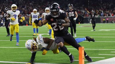 Texans RB Joe Mixon Will Remain on Physically Unable to Perform List