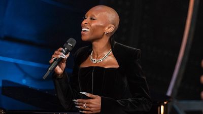 Cynthia Erivo Shared The Incredible Story Behind How A Fan Finding Her Lost Hat Led To A Viral Meme Her