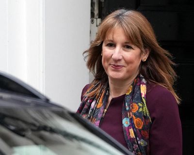 Reeves urged to ‘grasp the nettle’ with wholesale reset of council tax