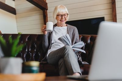 9 Things “Solo Agers” Are Doing Right Now to Stay Independent