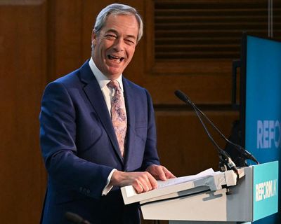 Ministers call on Nigel Farage to address ‘repulsive’ teenage racism allegations