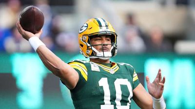 NFL Flexes Bears-Packers Into New High-Visibility Time Slot in Week 14