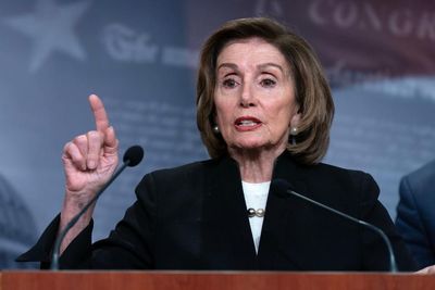 Pelosi calls Trump ‘the biggest con job in American history’ in reply to climate comment