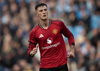 Is Benjamin Sesko injured this weekend? Premier League injury news