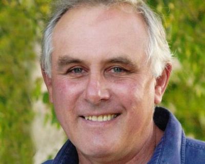 Fifty years after Bruce Haigh resisted apartheid, South Africa honours fearless Australian diplomat