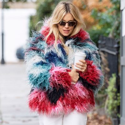 Sienna Miller Teaches Fashion Girls How to Keep White Jeans Alive All Winter
