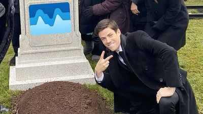 We used to be a society (with a good Windows Task Manager icon)