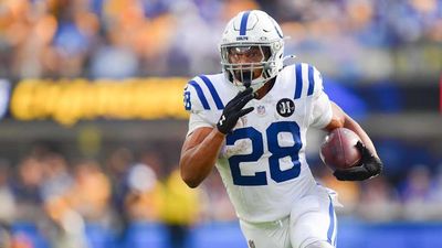 Key Matchups, Predictions for Colts-Chiefs and More NFL Week 12 Games