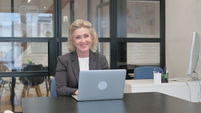 The Great Unretirement: Why Thousands of Retirees Are Clocking Back In