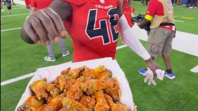 Texans Celebrated Huge Win Over Bills By Chowing Down on Buffalo Wings