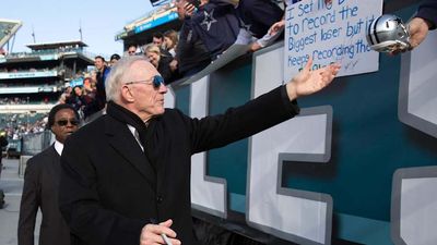 Jerry Jones Had Surprising Reaction to Reports of Eagles’ Locker Room Tension