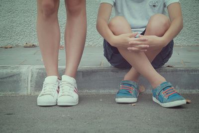 Children with gender dysphoria ‘could remain on puberty blockers after trial’