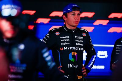 Alex Albon questions FIA after “sketchy” wet Las Vegas F1 qualifying