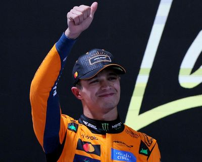 Lando Norris grabs F1 Las Vegas GP pole in wet as Oscar Piastri slips to fifth
