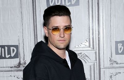 Logan Henderson injured on stage