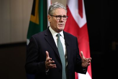 Starmer to speak to Trump about Ukraine plan challenged by Kyiv’s allies