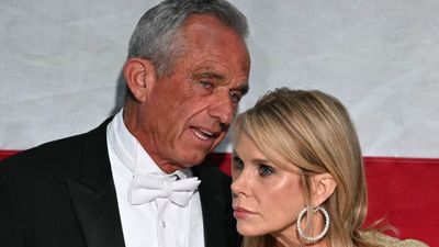 Cheryl Hines Admits She 'Hit A Wall' Holding Life Together with RFK Jr