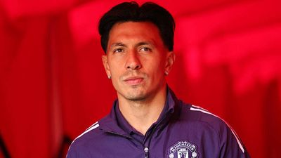 Lisandro Martinez’s Man Utd Return Teased —But ‘Emergency’ Change Ruled Out