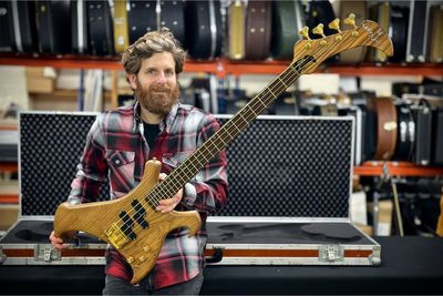 Remarkable discovery triples value of wood grain bass guitar linked to Queen