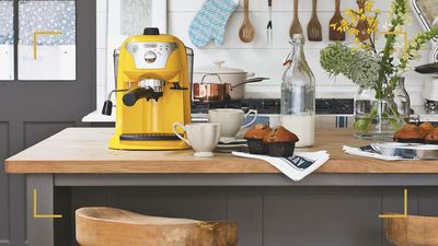 '8 things you need to know before buying a coffee machine' reveals a home tech expert