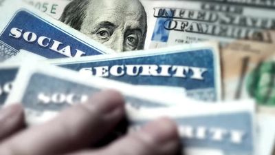 Experts Warn Government Has 'Run Roughshod Over the Law' as Social Security Confirms Expanded Data Sharing