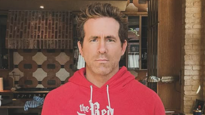 Ryan Reynolds Reveals He's Behind Astronomer's Gwyneth Paltrow Comeback Ad After Kiss-Cam Crisis