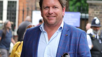 James Martin just revealed the secret to the perfect gravy - he says 'buy it now' before Christmas