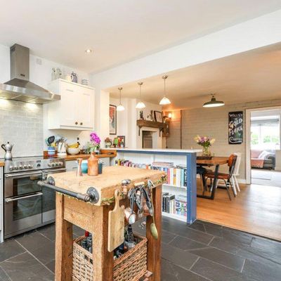 I used to struggle to keep my open plan layout warm in winter — but these 4 methods now keep it cosy all day long