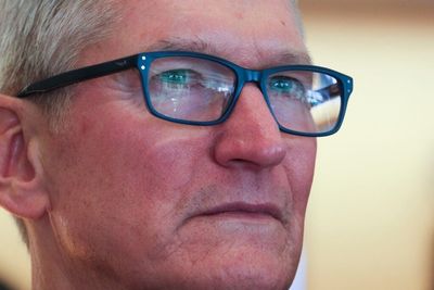 Mark Gurman Says Tim Cook Likely To Remain As Apple CEO Through At Least Mid-2026