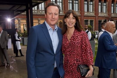David Cameron reveals prostate cancer diagnosis after his wife urged him to get tested