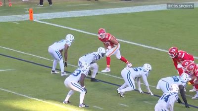 Tony Romo Rips Refs for ‘Worst Call’ of 2025 Season on Travis Kelce in Chiefs-Colts