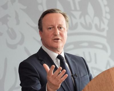David Cameron reveals prostate cancer diagnosis and calls for targeted screening